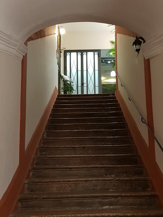 Hotel Regina Palermo Exterior foto